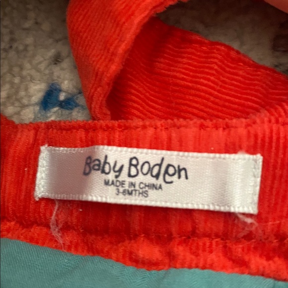 Mini Boden baby holiday winter Red dress w/ embroidered animals size 3-6 months - Picture 2 of 7